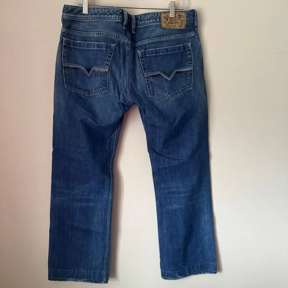 Diesel Men’s Zatiny Bootcut Jeans